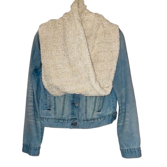 Peace & Pearls Chenille Infinity Scarf - Picture 2 of 8